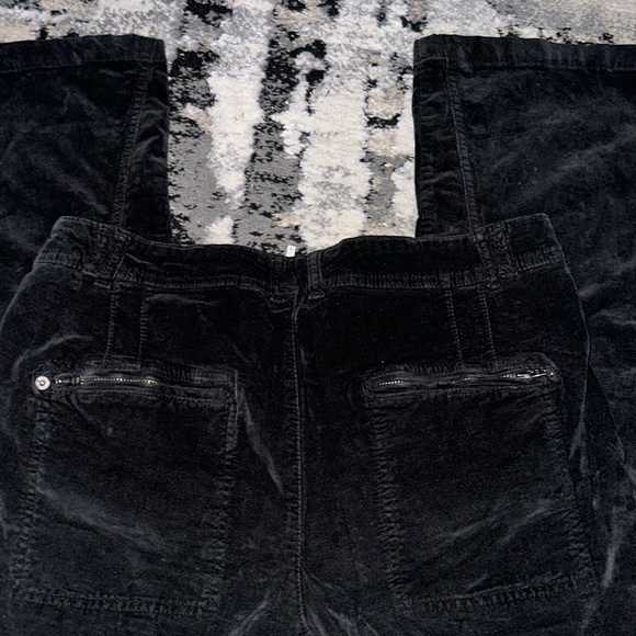 NWT Free People Hit Back Slim Flare Pants black velvet - Picture 5 of 7